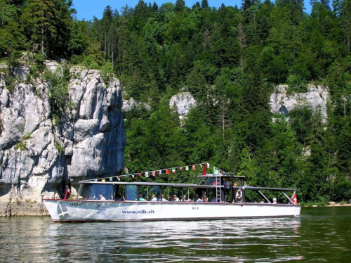 Schifffahrt Lac de Brenets Foto NLB